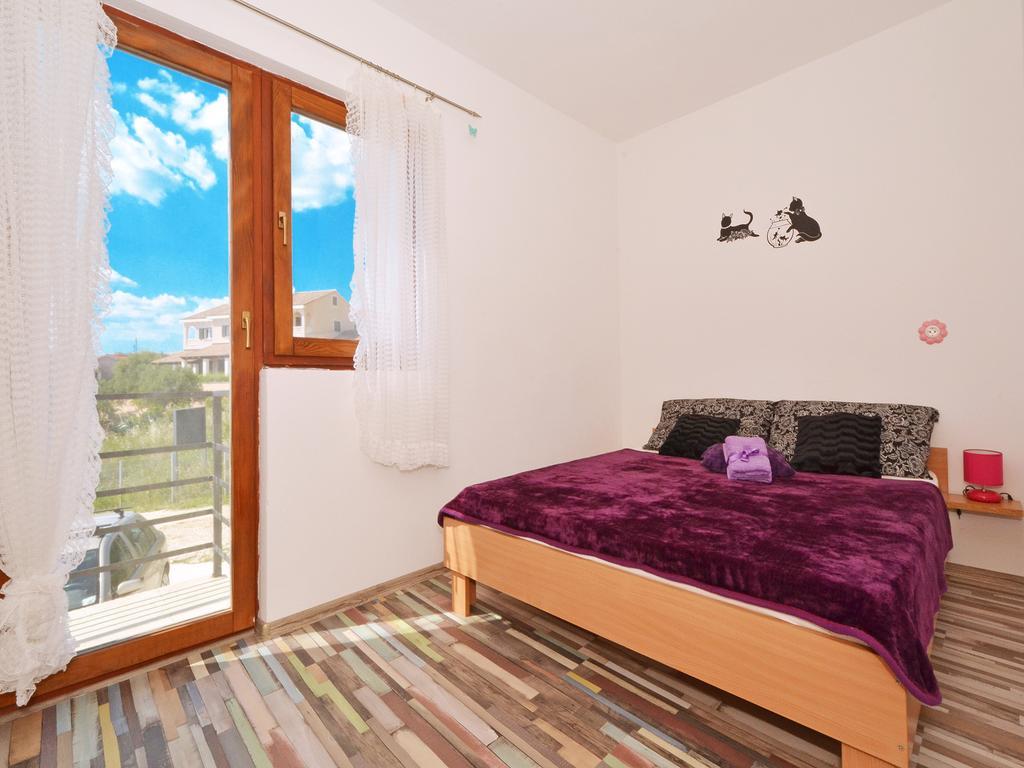 Sea View Apartment โตรกีร์ ภายนอก รูปภาพ
