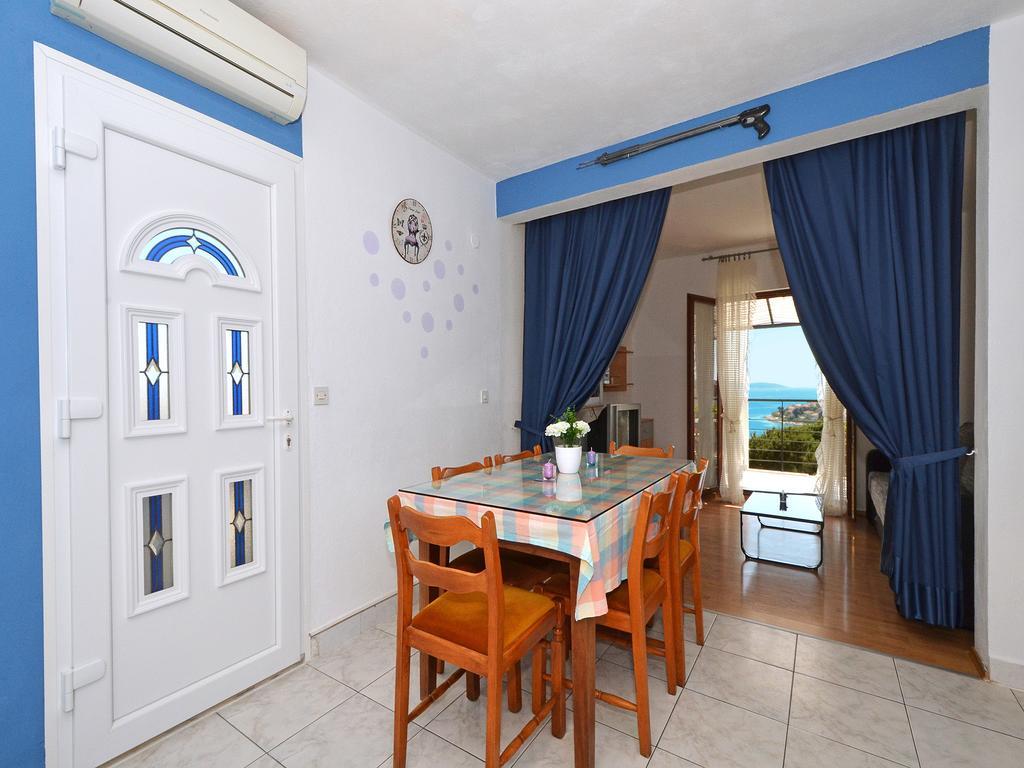 Sea View Apartment โตรกีร์ ภายนอก รูปภาพ